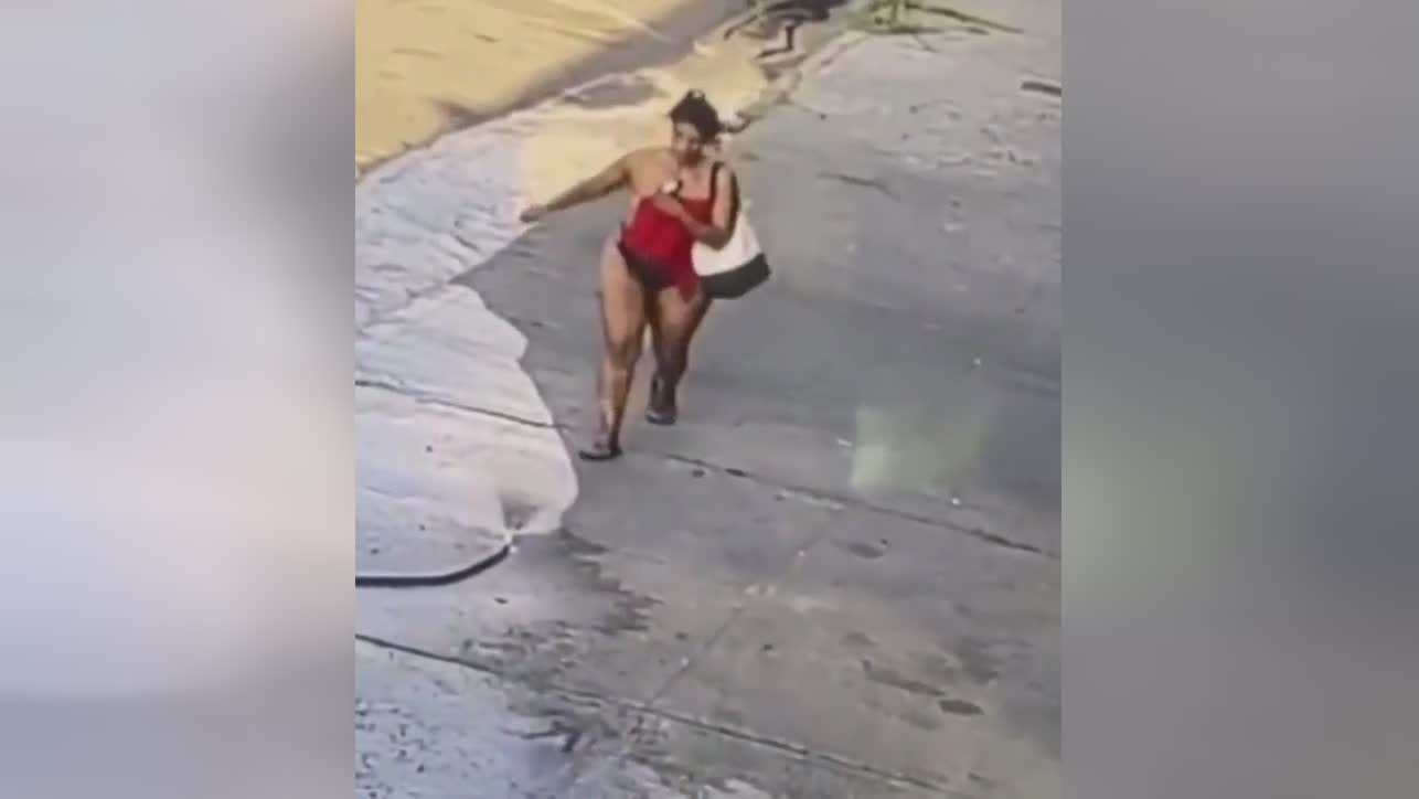 Homeless female borrows the tube