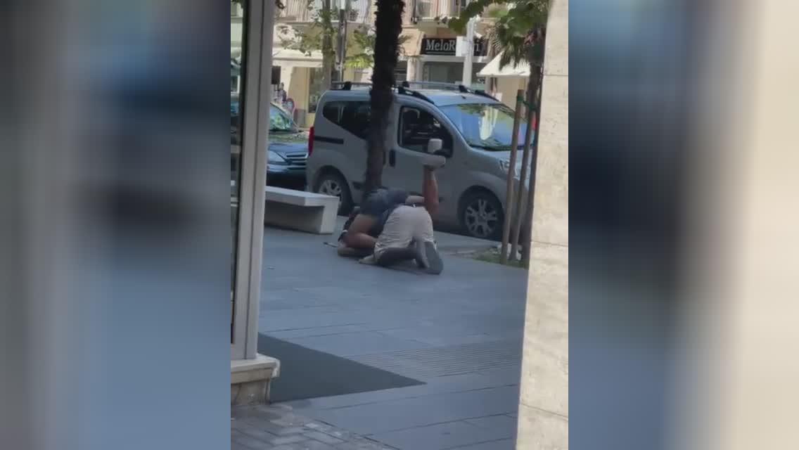 Italy nigerian road vendor beaten to fatality on road