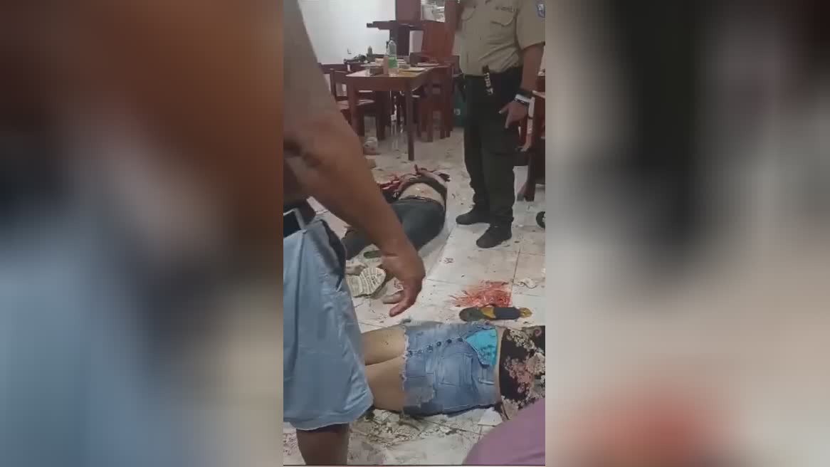 6 lifeless and 6 harmed in ecuadorian bistro capturing