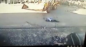 An employee killed his colleague with a tractor container
