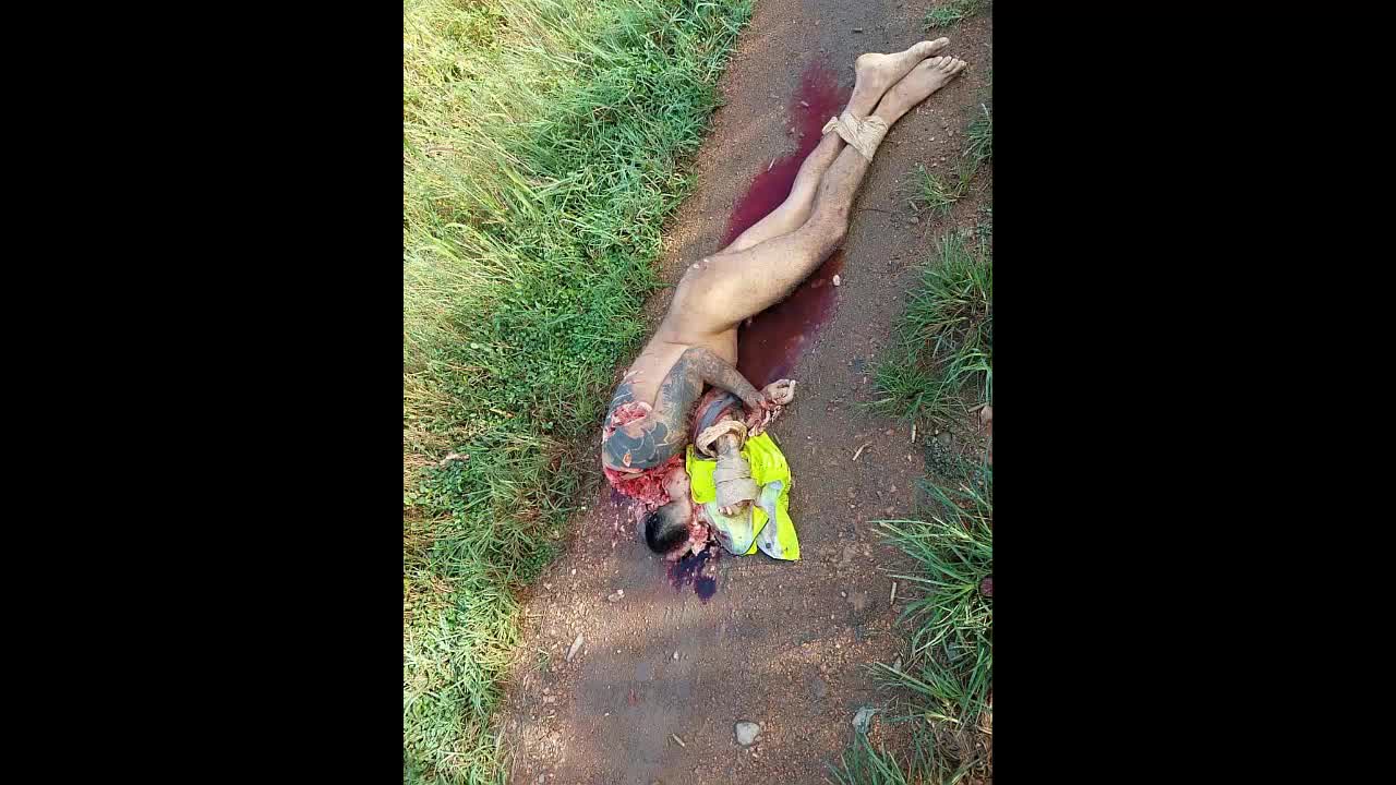 Absolutely gruesome aftermath of double execution by ecuador