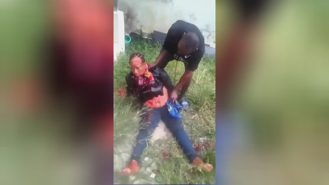 Female slit her rival’s throat during a quarrel