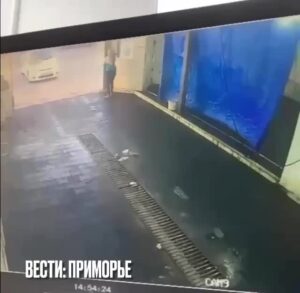 A car clean is actually a dangerous area of job