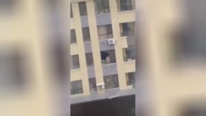 A suicidal guy broke a home window as well as fell away from a high-rise building