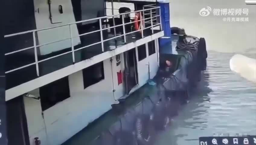 Dude fell overboard and also drowned while pissing off the boat