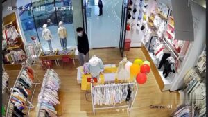 Dude stabbed his ex-girlfriend at the shopping mall