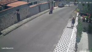 Guy who robbed an elderly woman is actually penalized by bandits