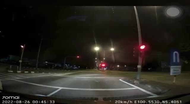 Immediate death for biker working traffic signal