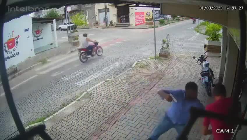 Man executed with headshots outside the store in south america