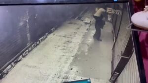 Burglar meets big opportunity karma 1 Burglar meets big opportunity karma