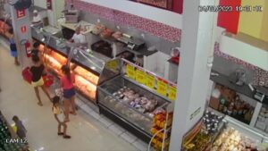 Sicario reaches his aim at without cracking a sweat