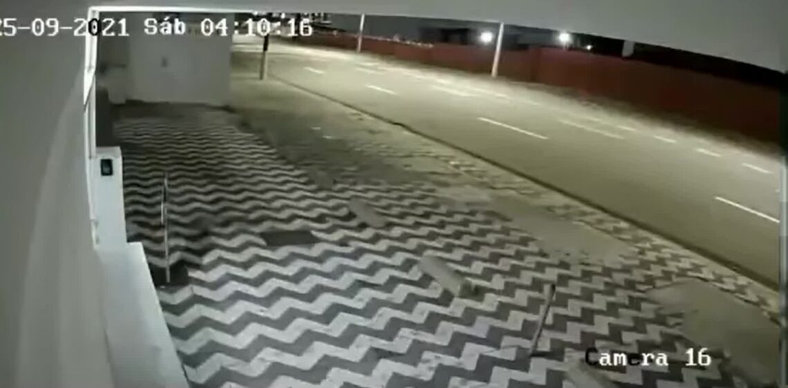 Audi a3 traveler dead after crash versus a building