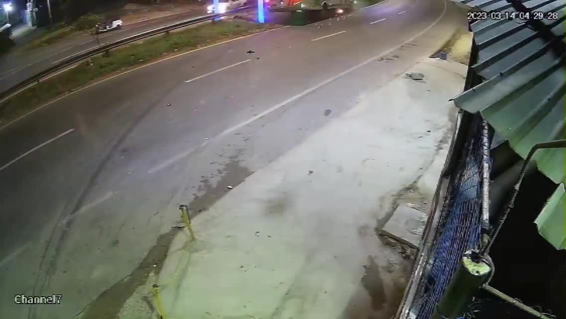 Bus gains like always