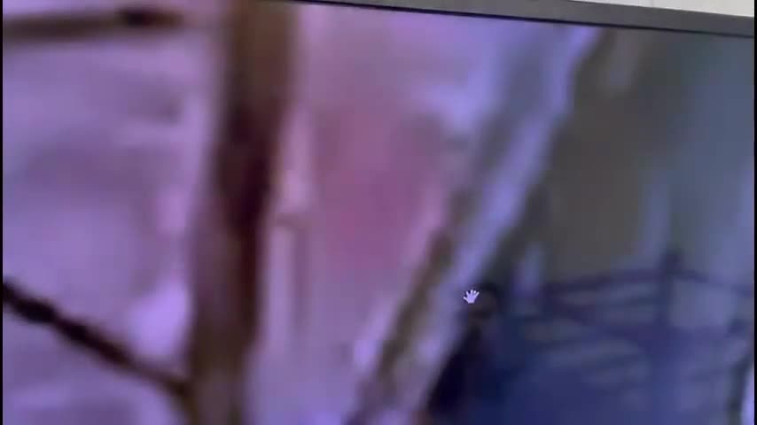 Psycho brutalize women outlet worker along with an iron pole