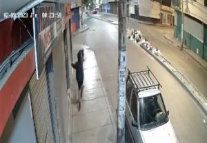 Tourist killed for mobile phone peru