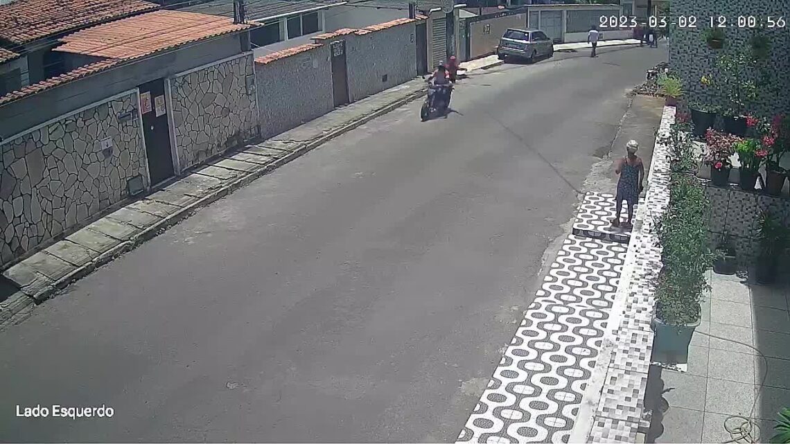 Conventional means to show petty burglars a training in the favel