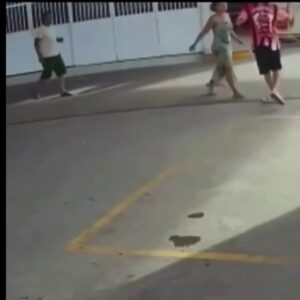 Girl is wounded in the back and dies in health center