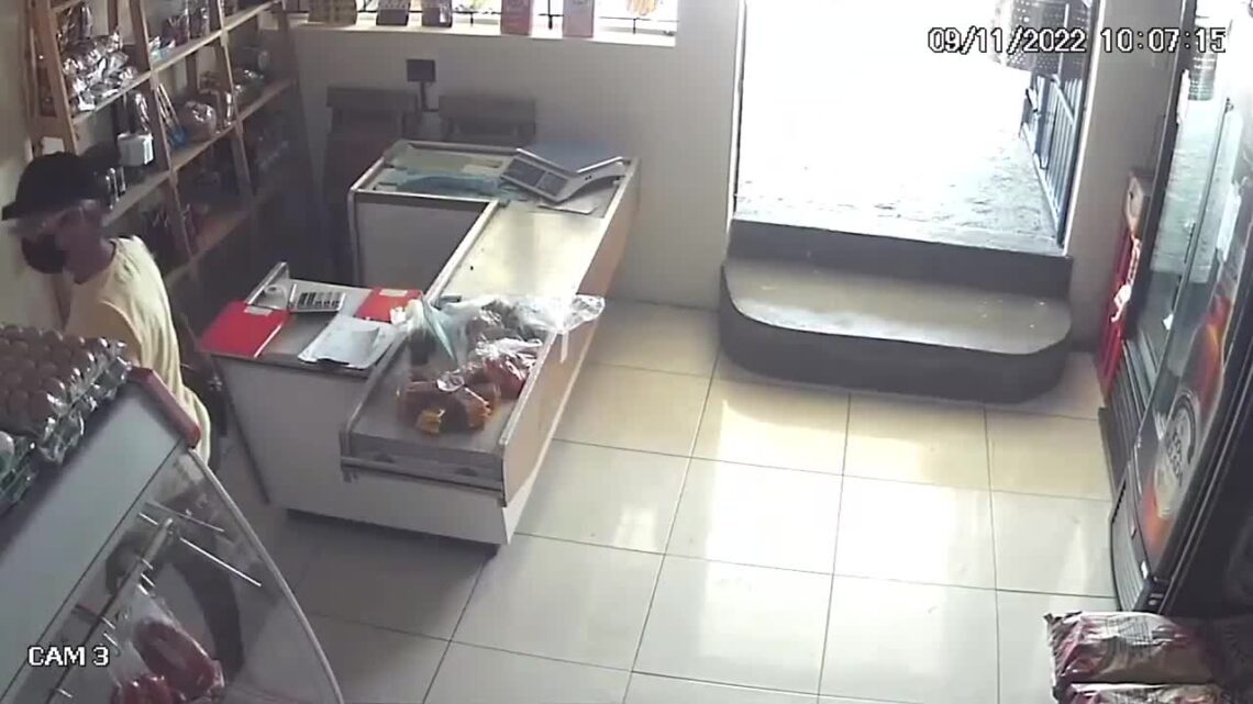 Woman shot in the scalp, killed on spot through cold weather blooded femal