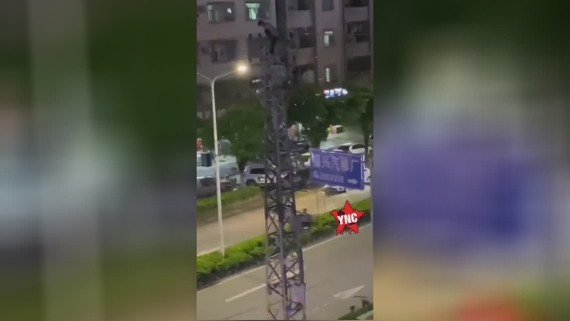 Drunk chinese & electric energy job great together