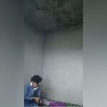 Guy ends his life on electronic camera