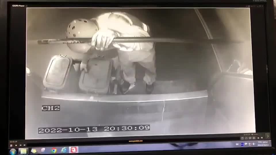 Layoff for worker in taiwan