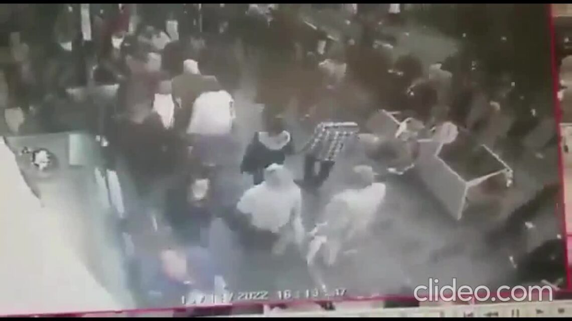 Istanbul six dead, lots wounded in chicken explosion