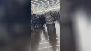 Man wielding machete inside walmart fatally try by indiana