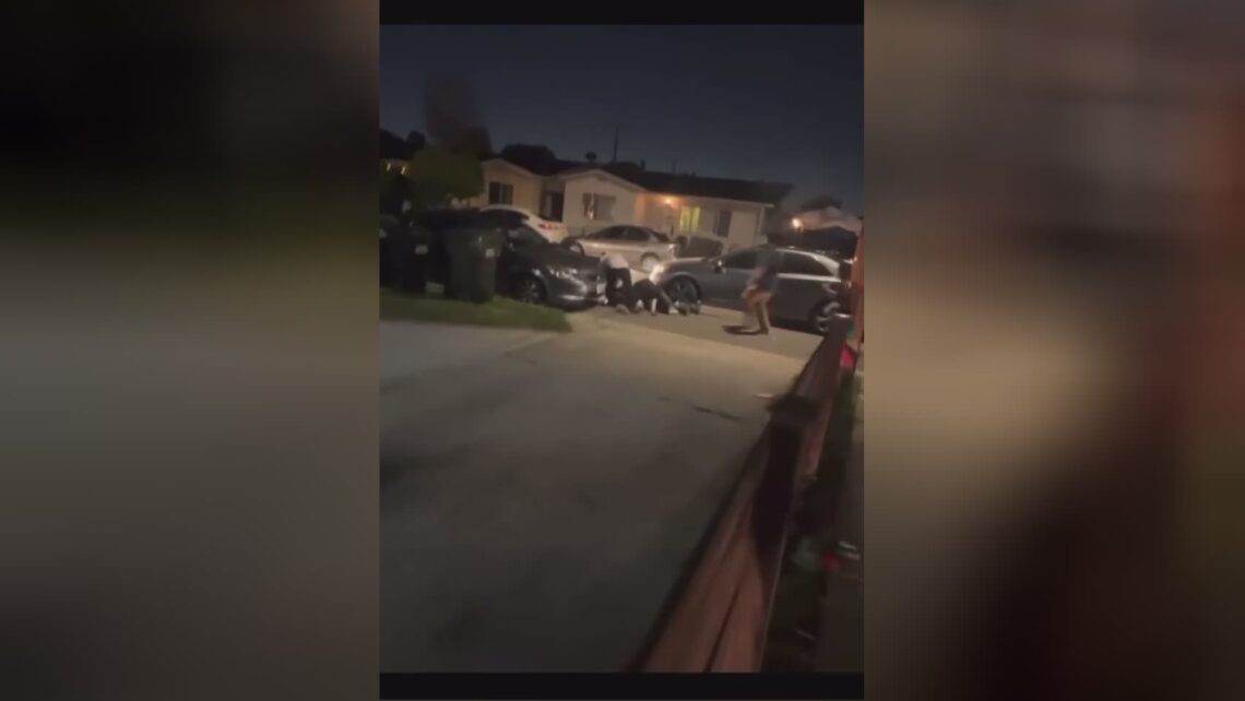 Duel at housewarming leaves 3 dead