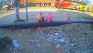 3 females get a front end line seat to deadly collision 1 3 females get a front end line seat to deadly collision