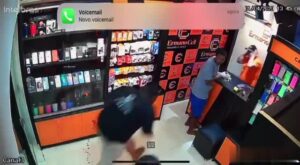 The prey and also spectator of the unlawful act are gunned down within 1 The prey and also spectator of the unlawful act are gunned down within