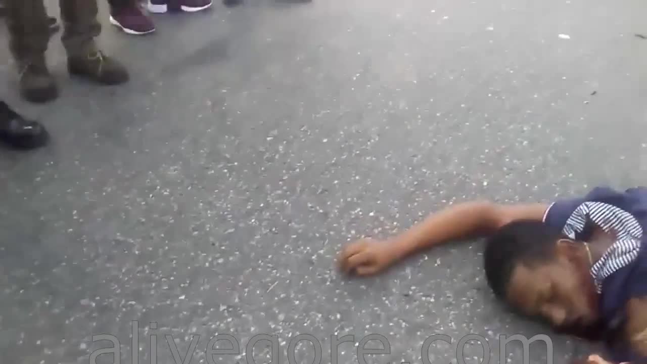 Two individuals dropped their limbs in a website traffic crash