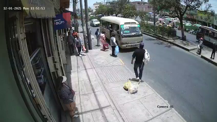 An 87-Year-Old Man Stumbled And Fell Under A Bus Leaving A Bus Stop