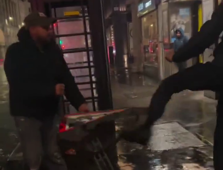 Man In Moorgate Sexually Assaulted 14 Years Old Girl And Thought He Will Get Away. London