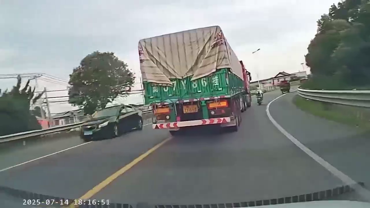 Truck Popped Her Head Open