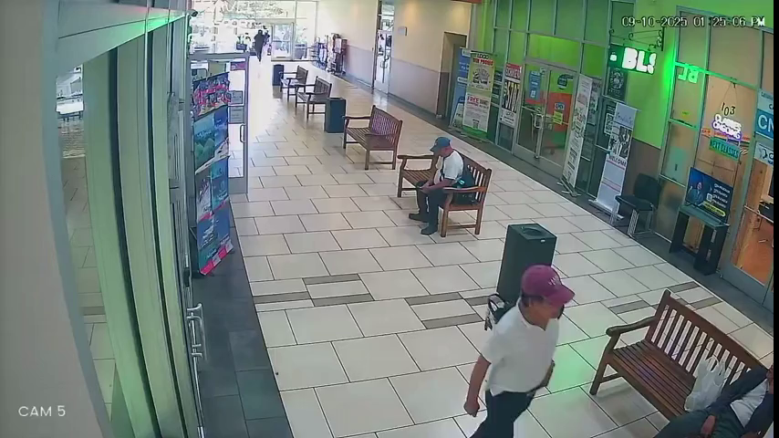 Jewelry Store Owner Scatters The Men Trying To Rob His Store. CA, USA