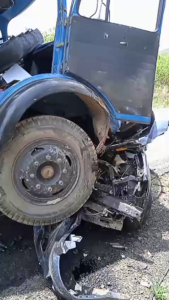 The Driver Of A Car Crushed By A Truck Had No Chance Of Salvation