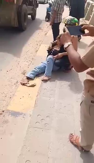 A Truck Crushed The Leg Of A Woman Who Fell On The Road. Cambodia