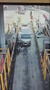 6 People Killed, 10 Injured In Accident At Toll Booth In Bangladesh