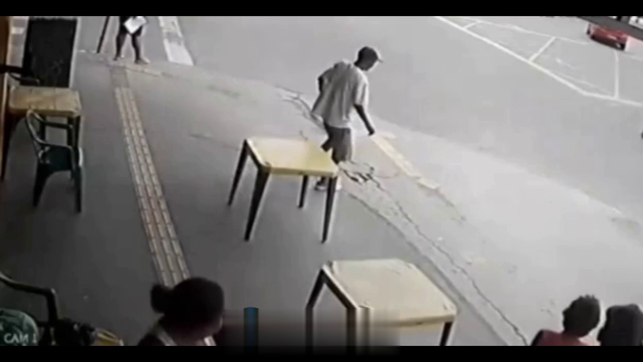 Woman Is Hit By A Bus And Loses Her Leg