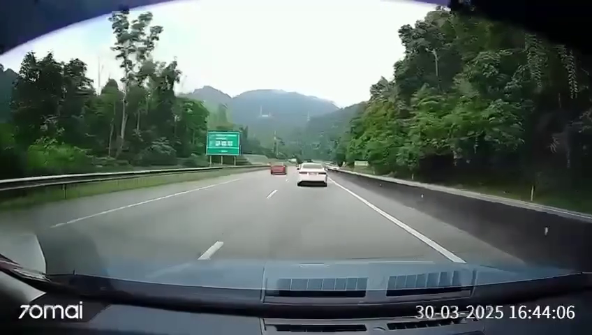 Lorry Driver In 5-Vehicle Crash On Karak Highway Remanded For 4 Days