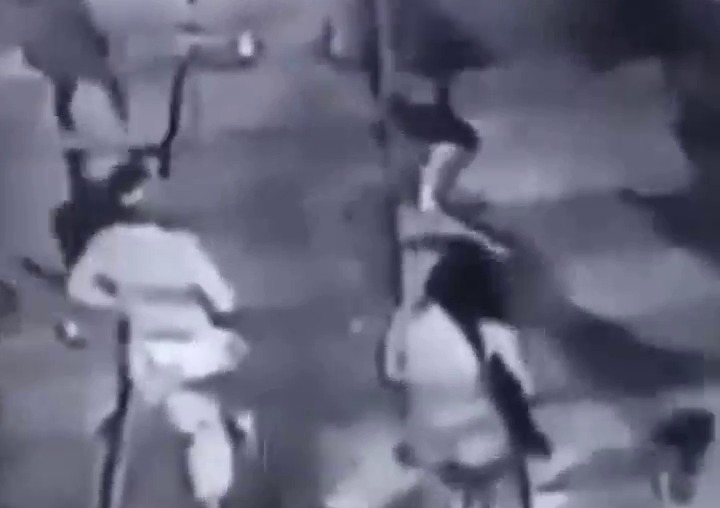 I’m Trying To Steal From The Wrong Person