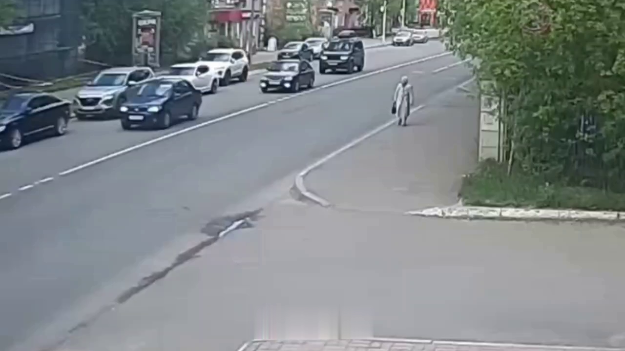 A Motorcyclist Hit An 88-Year-Old Granny. Cherepovets, Russia