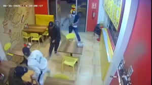 Footage Of Criminals Kidnapping A Restaurant Owner For Ransom 1 Footage Of Criminals Kidnapping A Restaurant Owner For Ransom