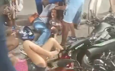 Several People Were Injured In A Collision Of Motorcycles, One Dies In Convulsions