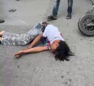 As A Result Of The Accident, A Man On The Road Dies In Convulsions