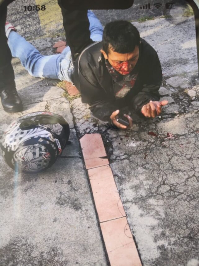 Brave Dude Didn’t Let Himself Get Robbed By Criminals On A Motorcycle