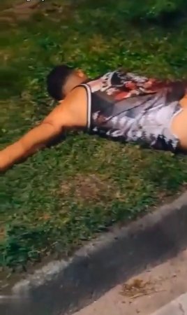 Bank Guard Shot Robber