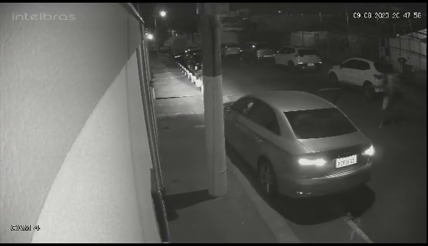 A Police Officer After Hours Shot And Killed Robbers Who Tried To Steal His Car