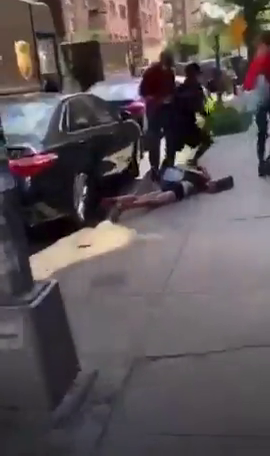 Couple Of Men Jump Two Women And Rob Them Of Their Belongings