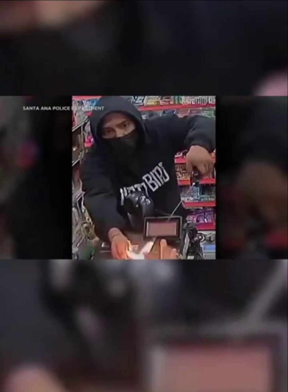 Robbery Attempt With A Makeshift Flamethrower Is Canceled By The Store Clerk. Santa Ana, California